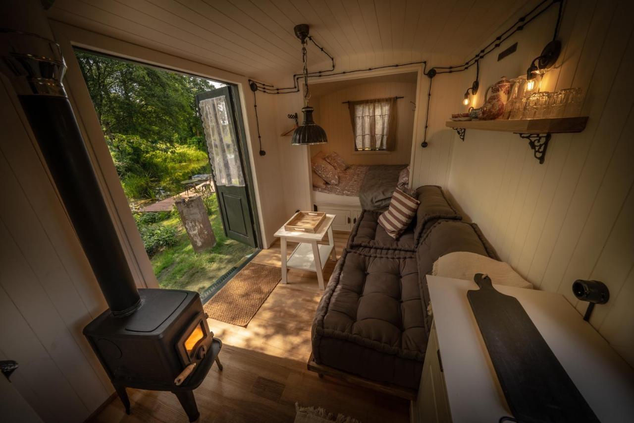 Appartement Mily Mlyn à Lubrza  Extérieur photo