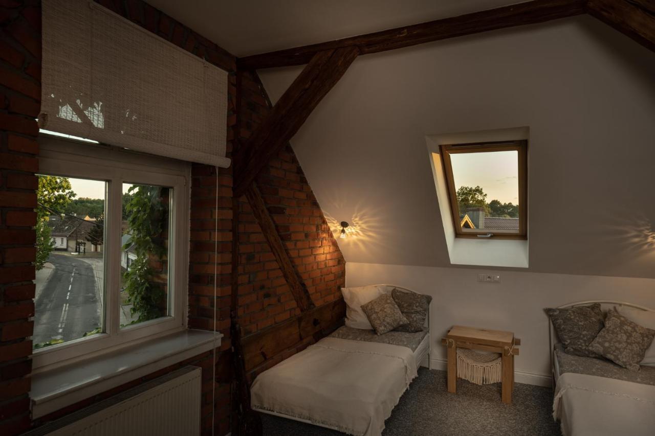 Appartement Mily Mlyn à Lubrza  Extérieur photo