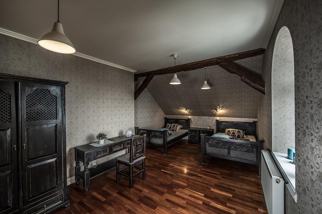 Appartement Mily Mlyn à Lubrza  Extérieur photo